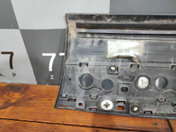 Накладка двери задней правой Range Rover 4 (L405) 12-22 Б/У Оригинал LR038855