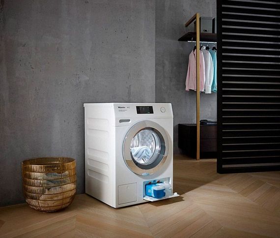 Стиральная машина Miele WCR870WPS Chrome Edition