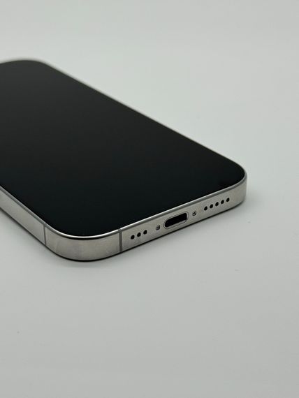 iPhone 16 Pro 256gb White Titanium