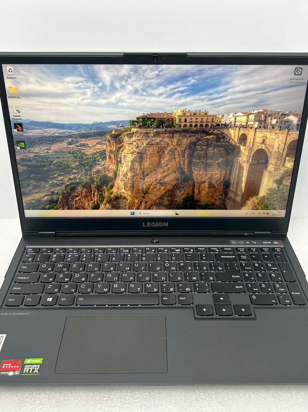 Ноутбук Lenovo Legion 5 15ARH05H (82B10083RU) 15.6"/AMD Ryzen 7 4800H /RAM 16 GB/SSD 512 GB/RTX2060/1920x1080/IPS 144 Hz/Windows 11/Подсветка кл-ры: LED/черный. Состояние: Уценка/небольшой след. на матрице от клавиатуры