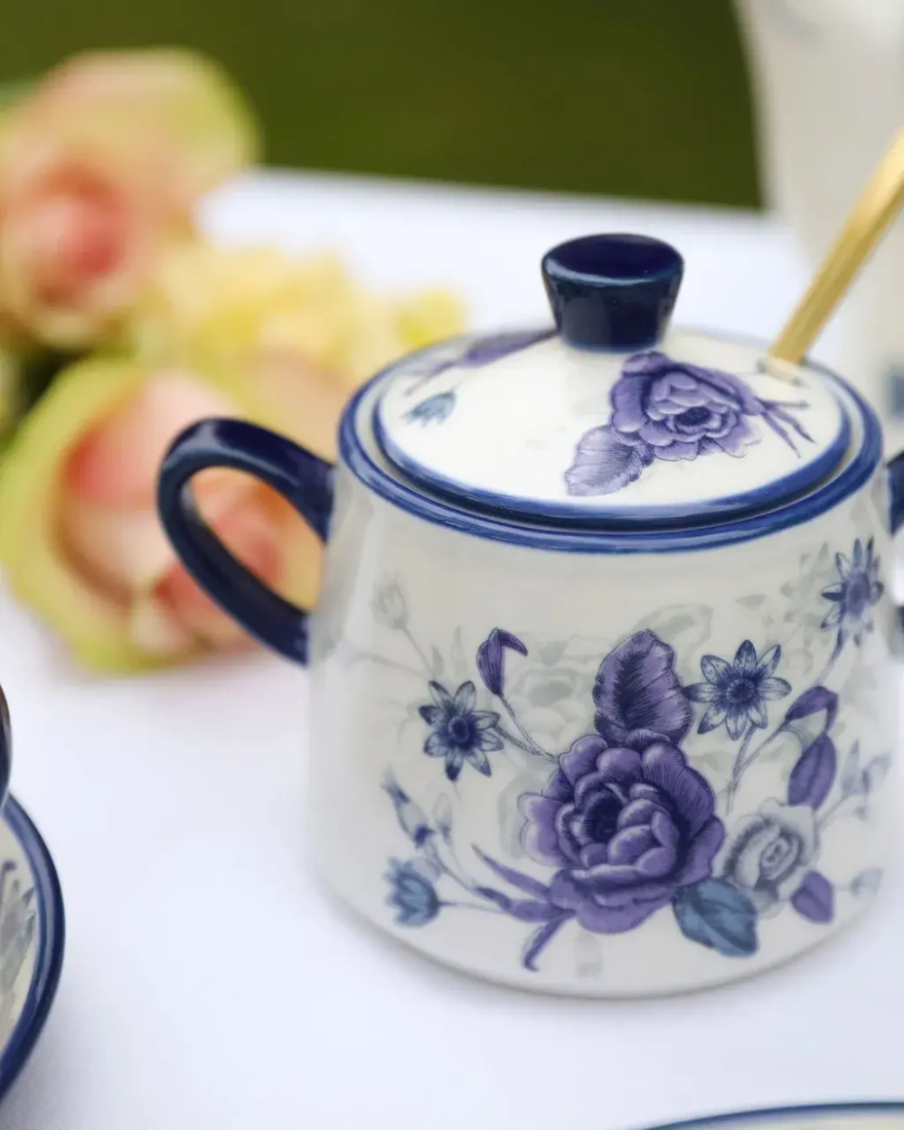 Kitchen Craft Сахарница London Pottery Blue Rose 13x10x8 см
