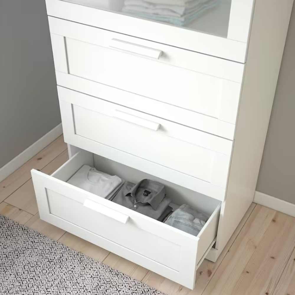 Комод с 4 ящиками Ikea Brimnes матовое стекло, белый