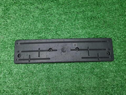 Площадка номера BMW X6 G06 (2023-н.в.) M-paket