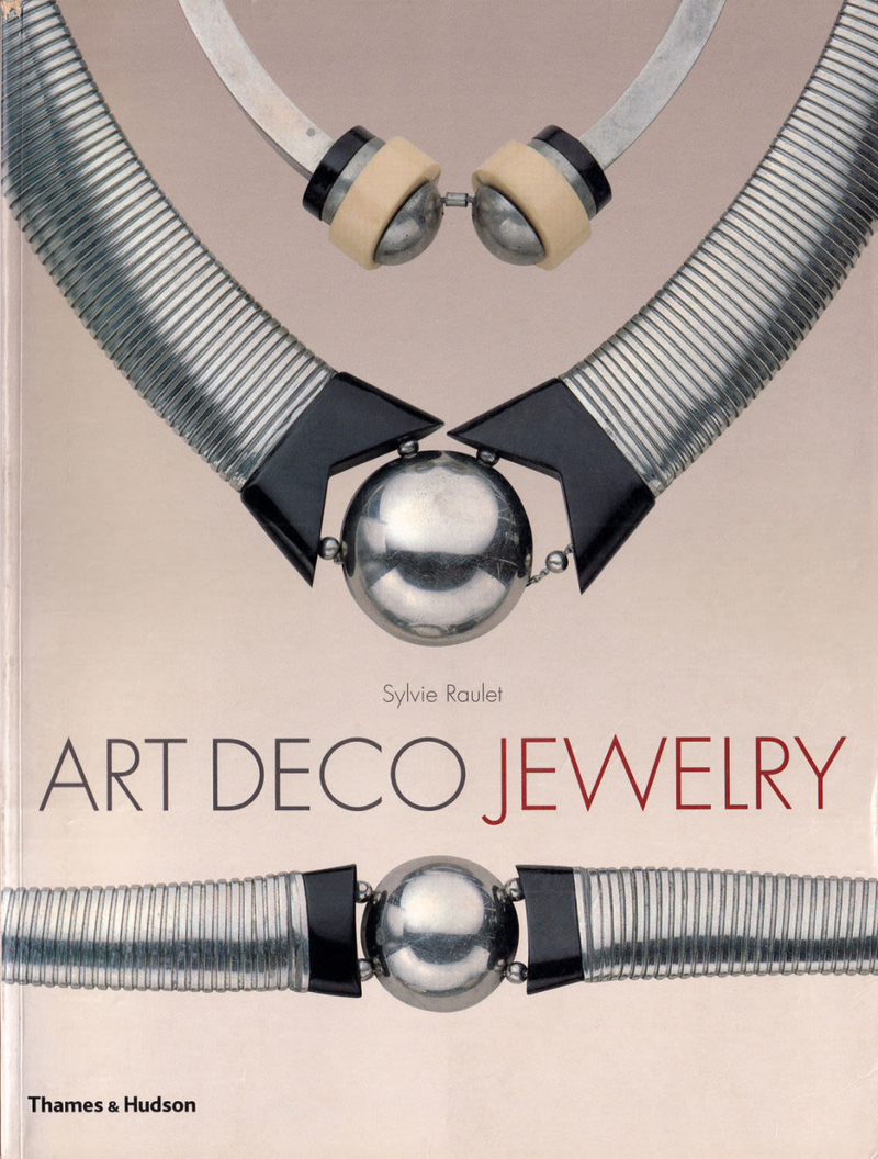 Ювелирные изделия в стиле ар-деко