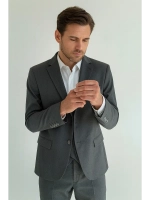 Костюм классический тройка