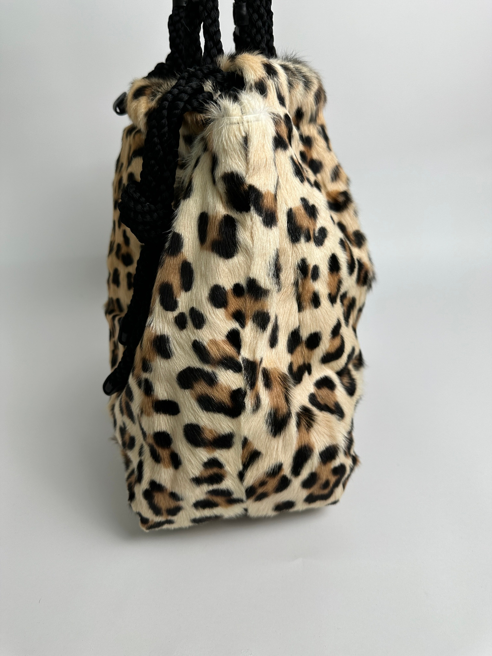 Сумка Miu Miu brown leopard fur tote bag black beige