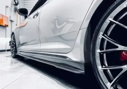 Карбоновые боковые юбки для AUDI RS4 A4 AVANT B9 2018-2020 Ауди аэродинамический обвес