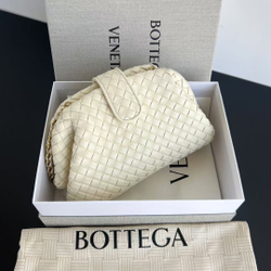 Bottega Veneta Small Lauren 1980 27 cm