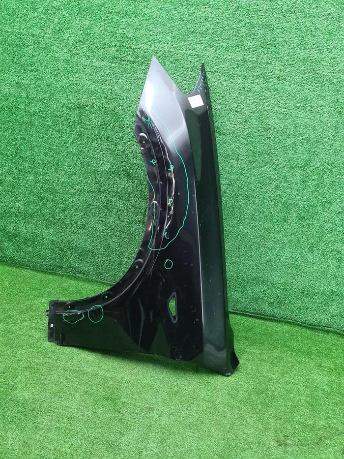 Крыло переднее левое BMW X3 F25 (2010-2017)