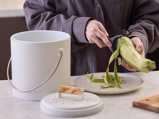 Контейнер для пищевых отходов с фильтром irmel, 3,5 л, молочный