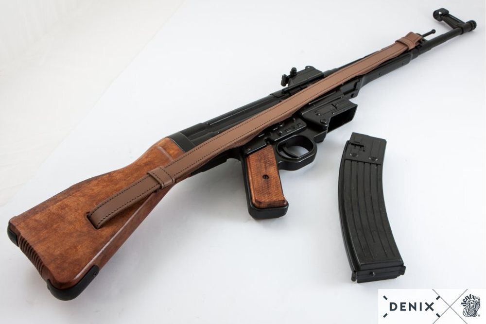 Немецкая штурмовая винтовка STG-44