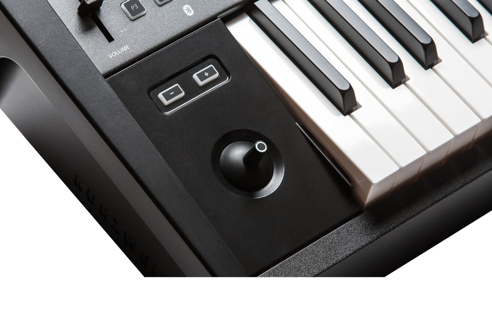 MIDI-клавиатура KURZWEIL KM88