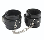 Черные оковы на ноги Obey Me Leather Ankle Cuffs (Цвет: черный)