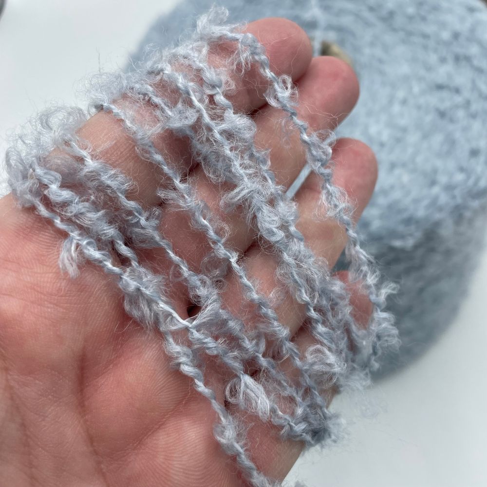 Букле COFIL 25% кид мохер 15% меринос 12% полиэстер 48% полиакрил