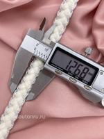 Тесьма белая косичка с серебристой нитью