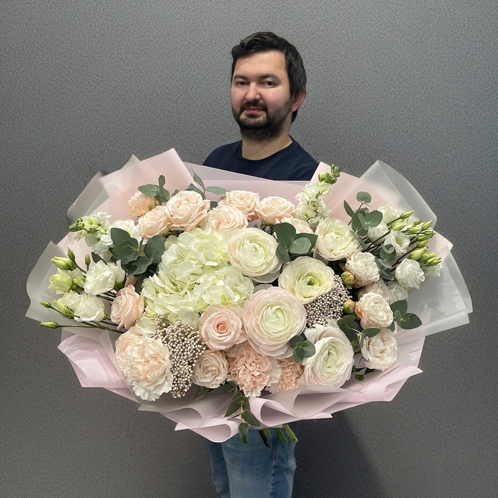 Букет цветов «Цветущие мечты»
