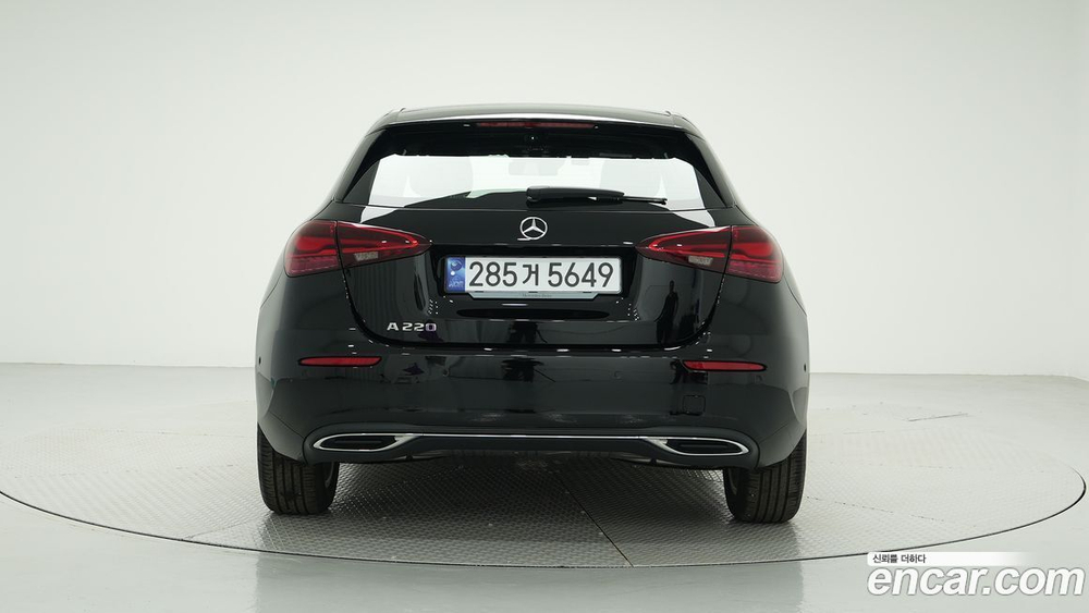 Mercedes-Benz A-Class W177 A220 Hatchback (02.2024)