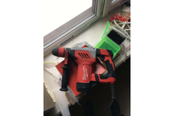 Перфоратор Milwaukee PLH 28 XE 4933446800