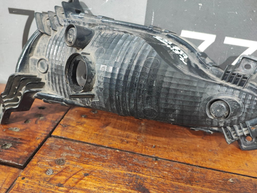 ПТФ передняя левая Hyundai Solaris 2 (HCR) 17-20 Б/У Оригинал 92207H5000