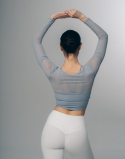 Кофта с сеткой и поддерживающим топом