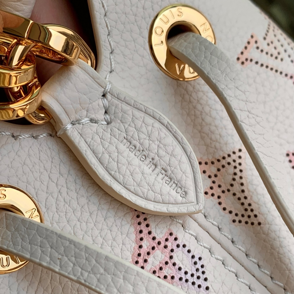Louis Vuitton Bella