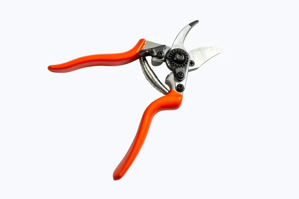 Секатор садовый кованный с боковой фиксацией(L-200мм) WMC TOOLS WMC-TG1301052