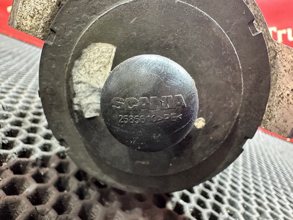 Амортизатор кабины передний 2019г