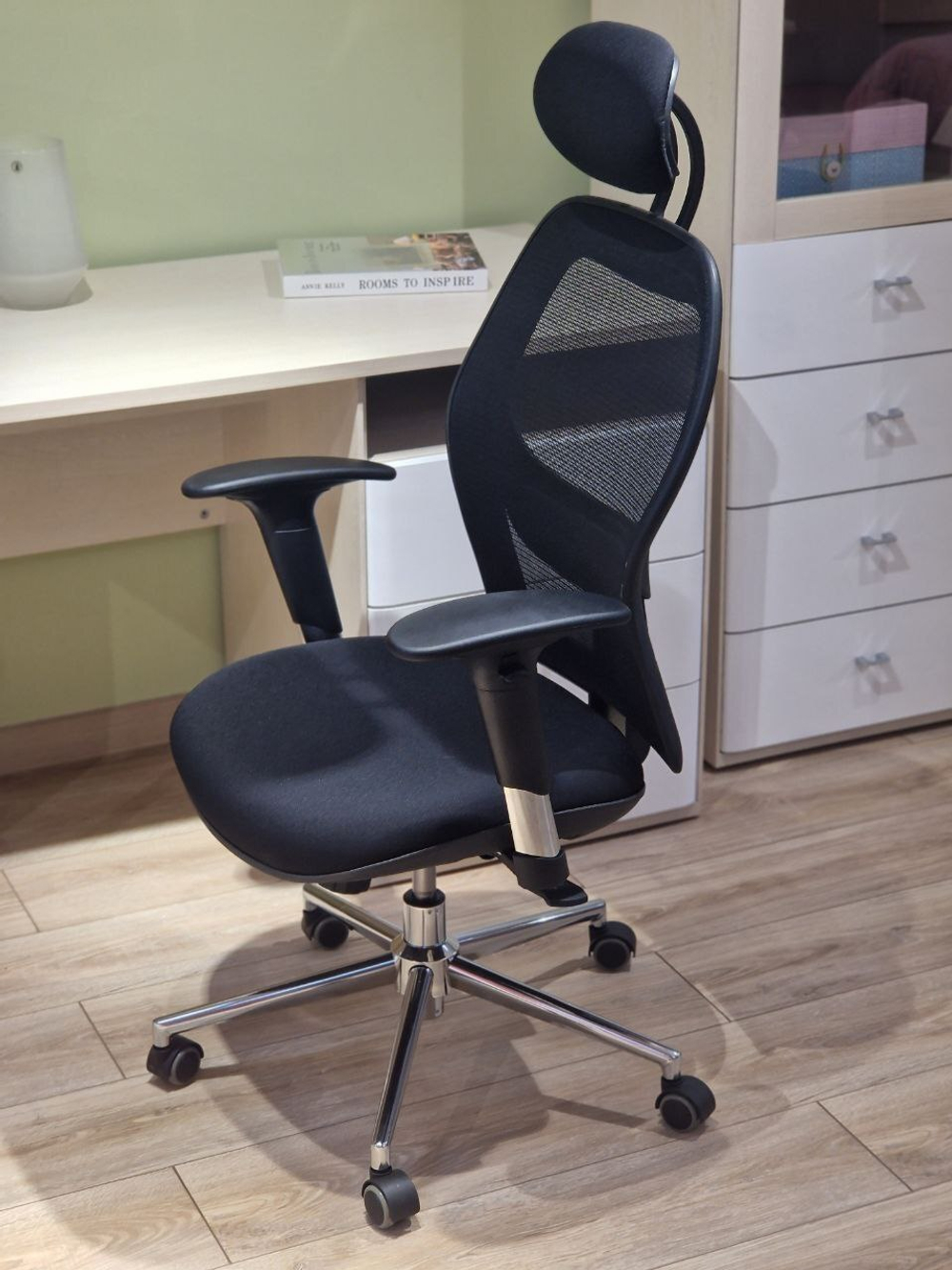 Кресло офисное 2262-213 +F109 Black