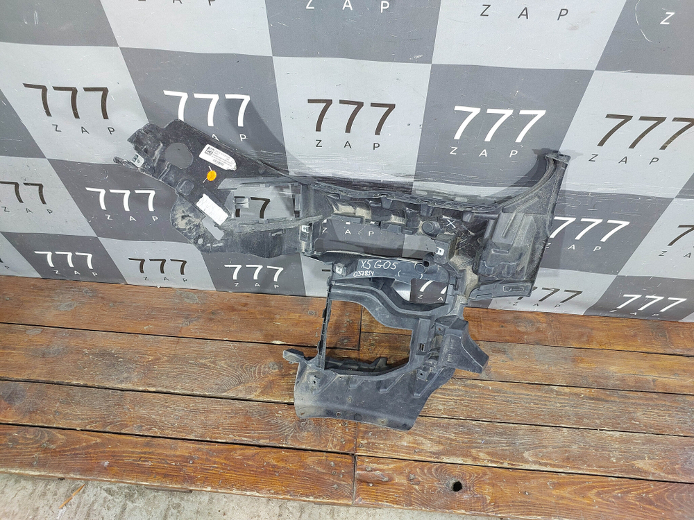 Кронштейн переднего бампера левый BMW X5 (G05) 18-нв Б/У Оригинал 51118069227