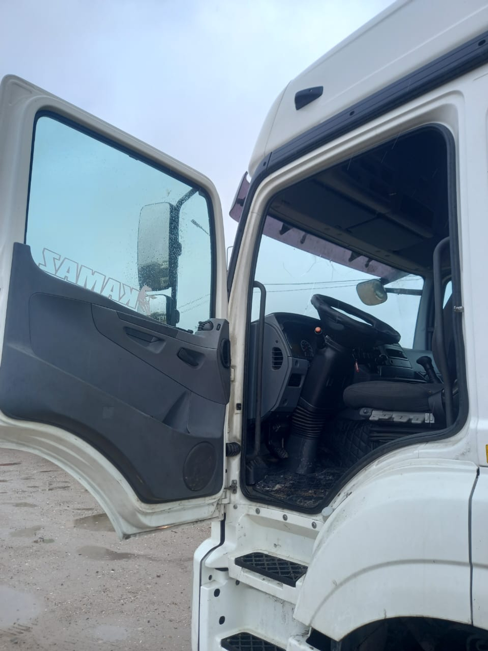 КамАЗ М1840 4x2 Седельный тягач 5490-S5 (Дизельный, 12,0 л, 401 л.с., МТ)