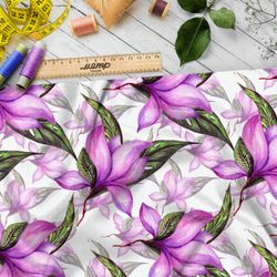 Ткань флис сочные цветы на белом фоне