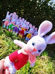 Yumşaq oyuncaq Qırmızı donlu dovşan TXQ-931