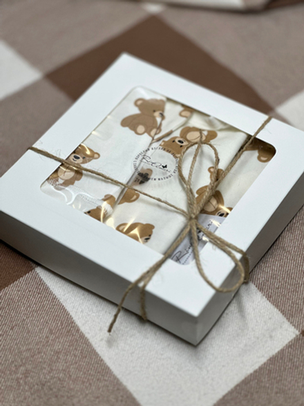 Набор "Мишутка" (Пеленальный кокон + Шапочка Узелок + Пеленка)