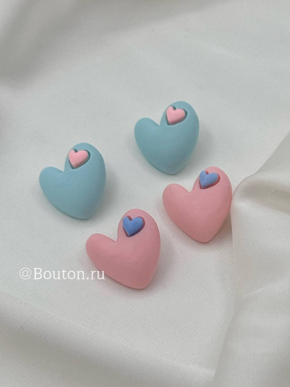 Пуговицы сердечки пластиковые розовые