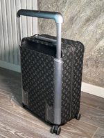 Чемодан Louis Vuitton, арт. 478060285