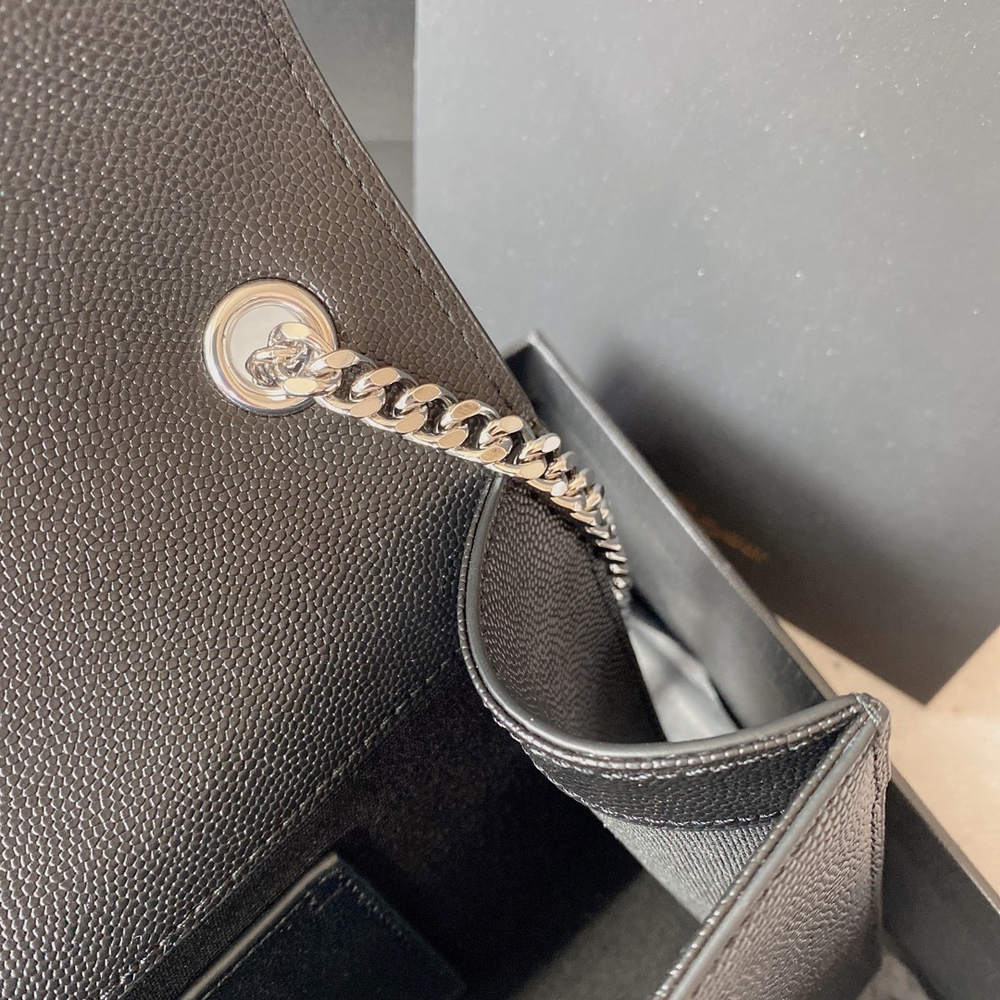 YSL Kate Medium 24 cm