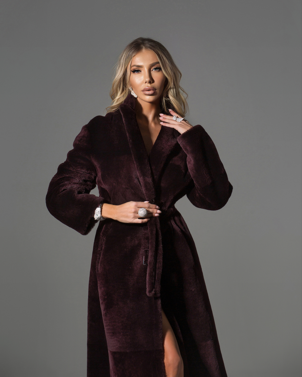 Двусторонняя дубленка из овчины в цвете бордо