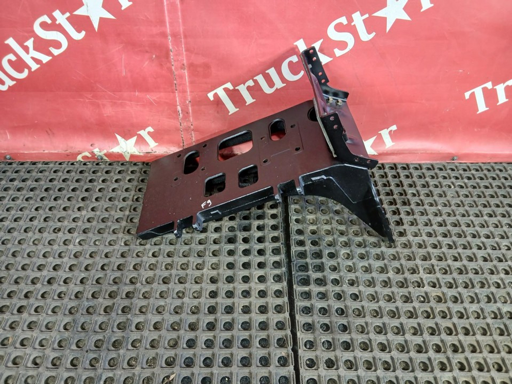 Кронштейн бака AdBlue 2023г