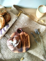 Доска разделочная из дерева сервировочная