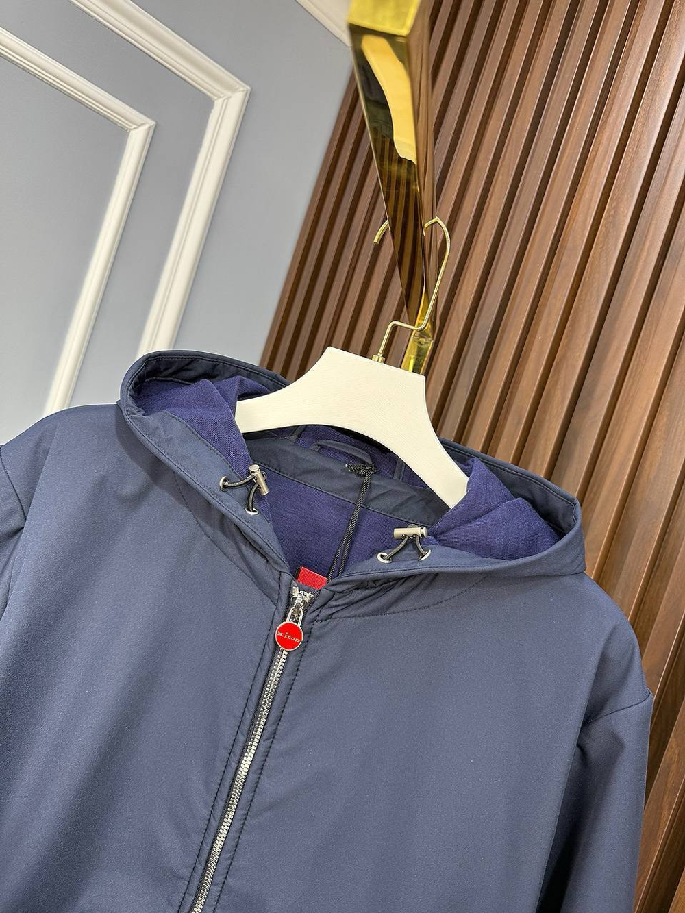 Ветровка Kiton