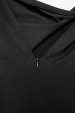 Платье zw collection с вырезом