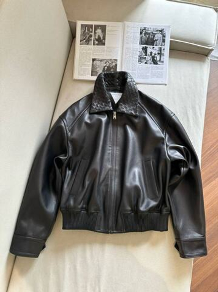 Кожаная куртка Bottega Veneta