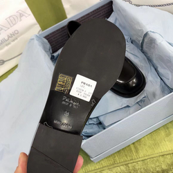 Ботинки Prada