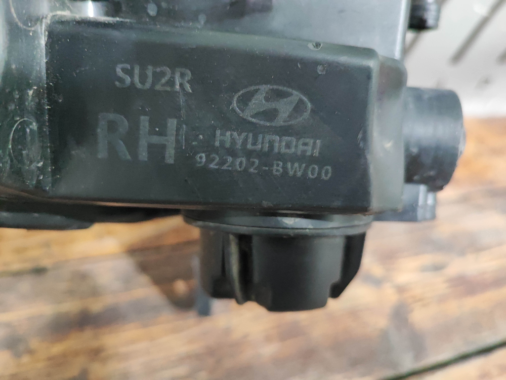 ПТФ передняя правая Hyundai Creta 2 (SU2) 21-нв Б/У Оригинал 92202BW000