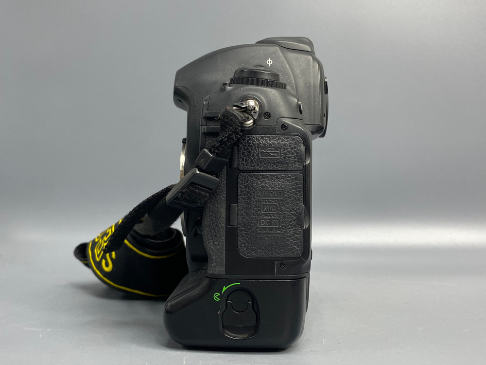 Nikon D3s 63.000 кадров