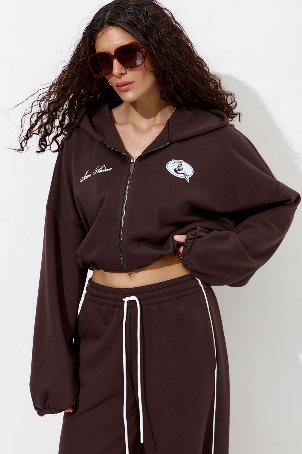 Худи укороченное "Âme Sirène" цвета шоколад