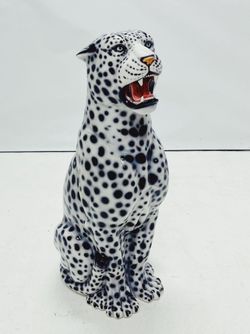 Boxer Статуэтка ростовая Снежный Барс