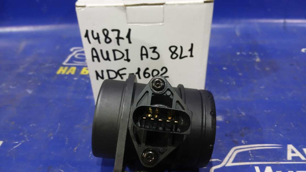 Расходомер AUDI A3 1996-2000