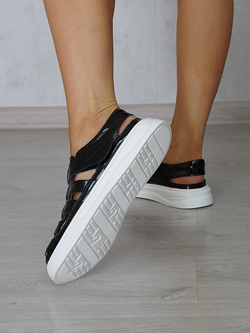 Босоножки женские CARDICIANA Y133-5