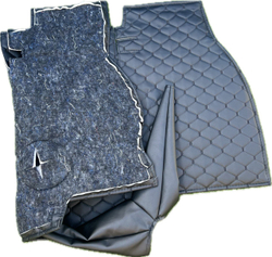 Коврик под рычаги КПП УАЗ 452, 3303 (чёрная нить Рубин)